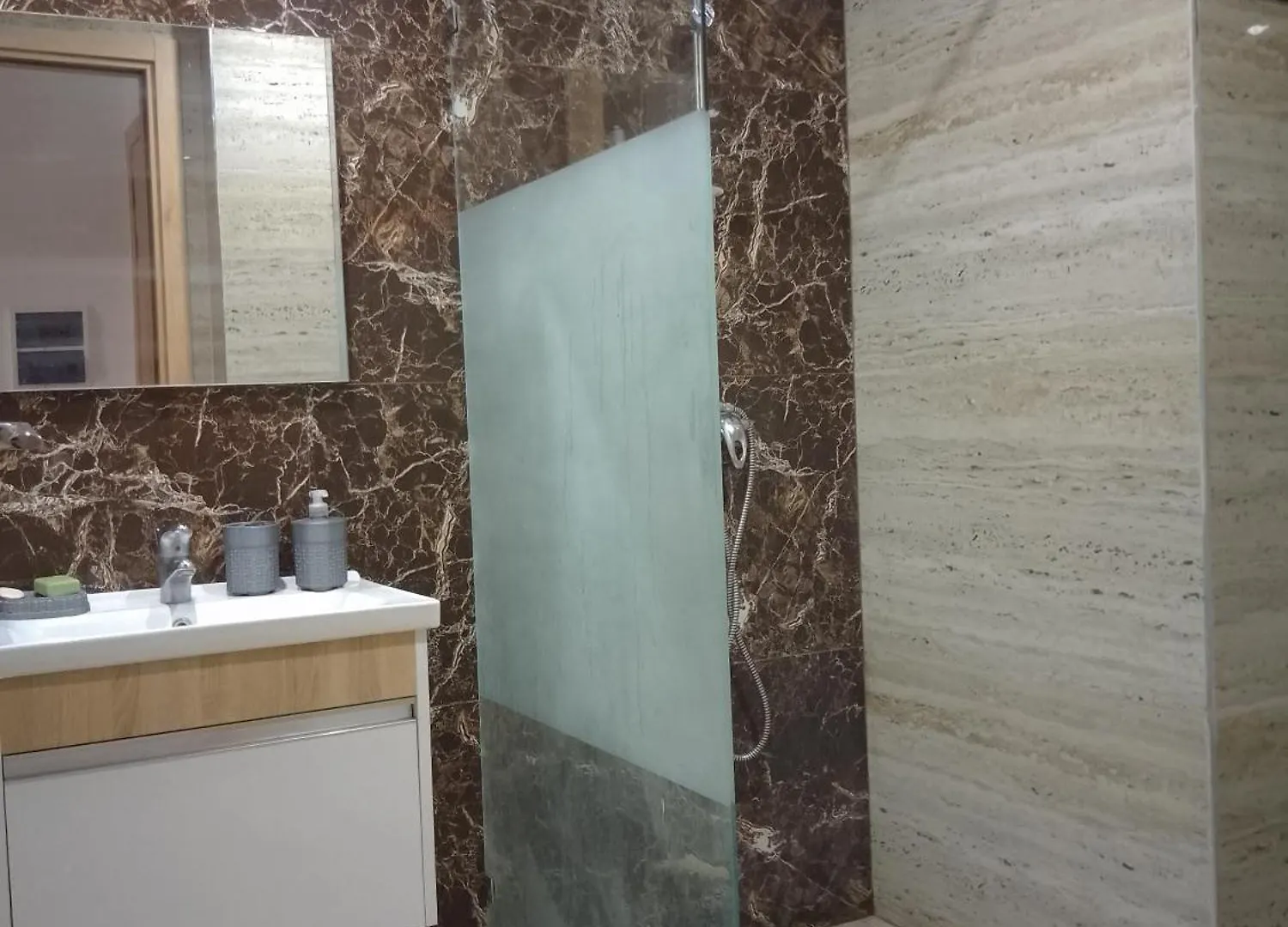 La Rose Des Sables Apartment Sukrah